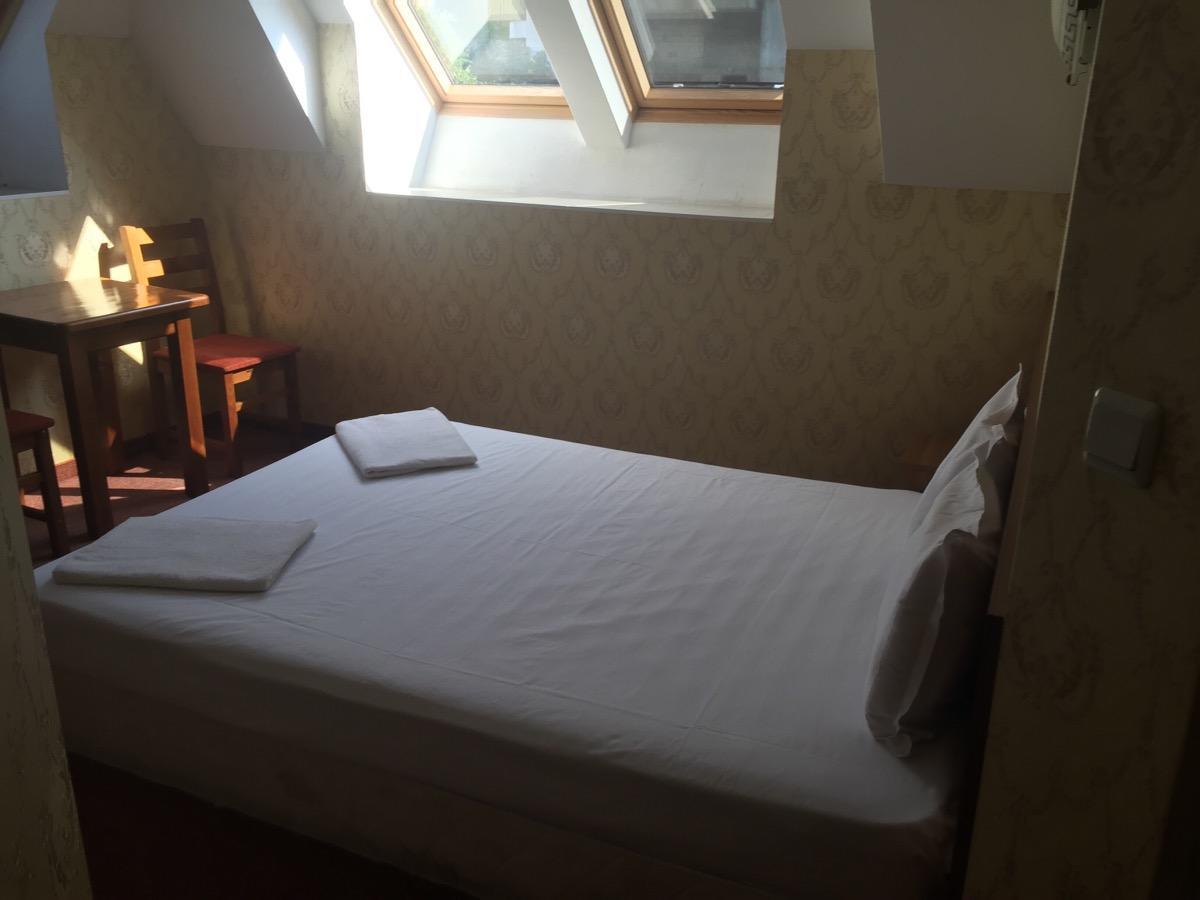 Irish Hotel Шумен Екстериор снимка