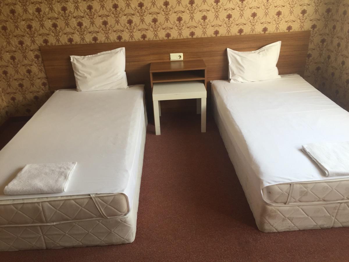 Irish Hotel Шумен Екстериор снимка